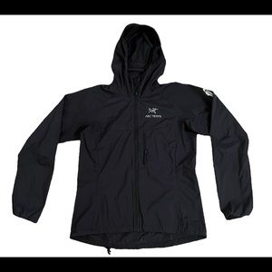 Arc’teryx Squamish Hoody Womens Black Lightweight Jacket Medium